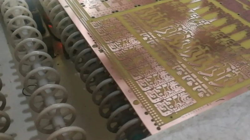 pcb production process circuit etching