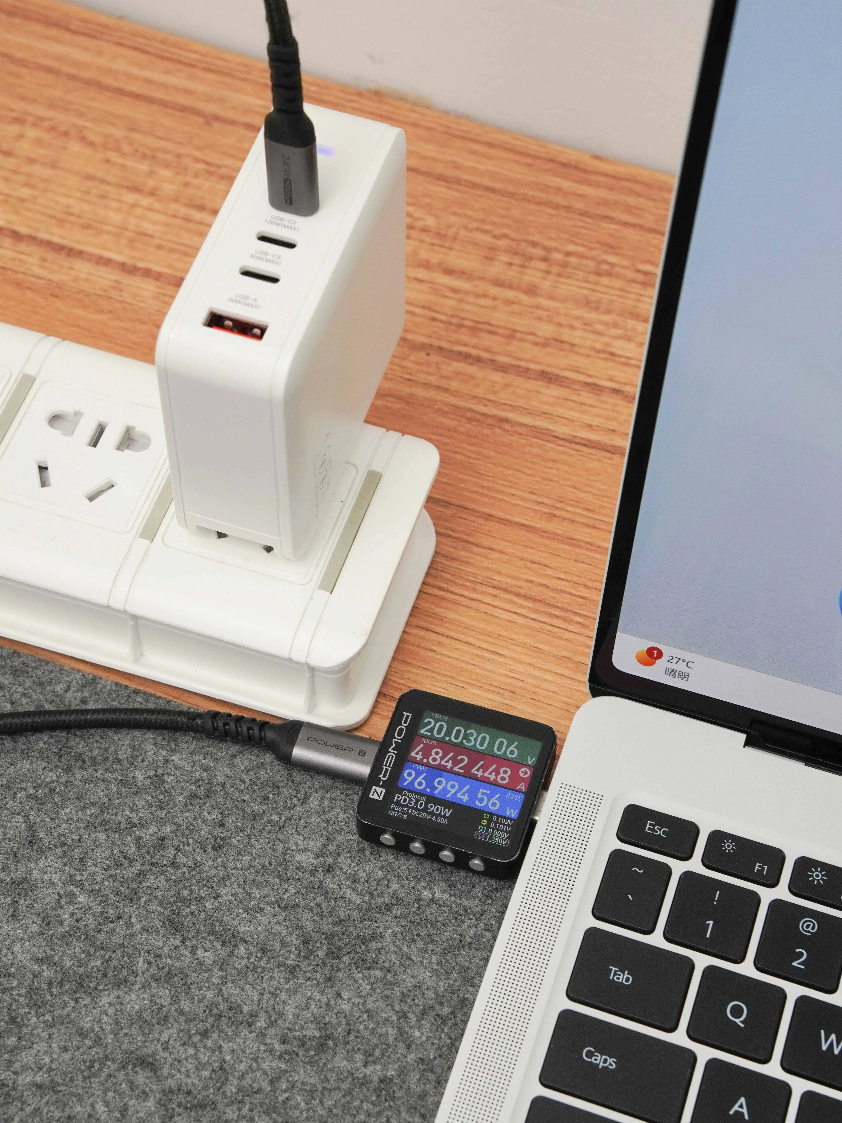 海棠推出PD200W 4C2A与PD165W 3C1A两款智能充电器-充电头网